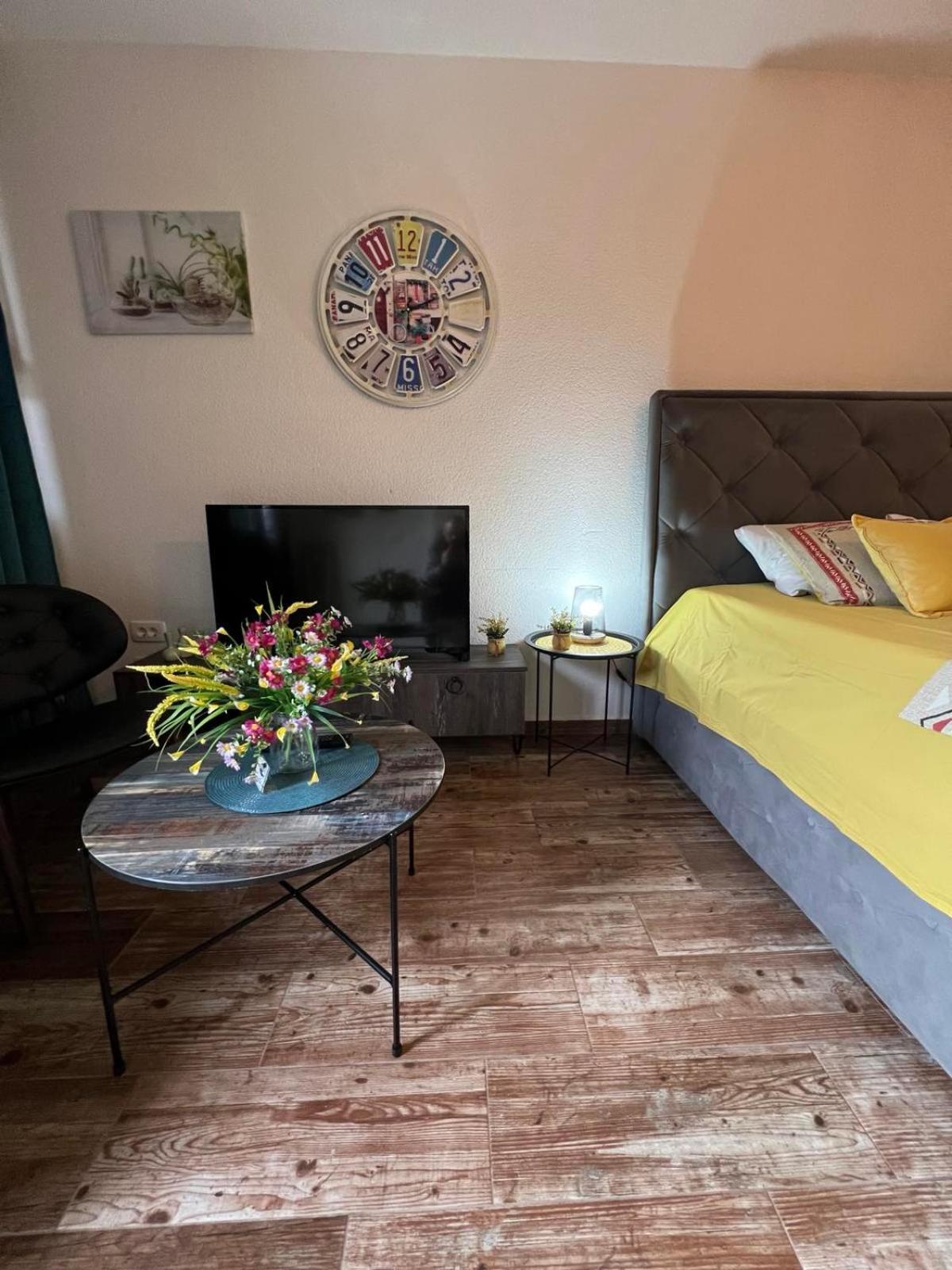 Casa Del Sole Lux Appartement Kotor Buitenkant foto