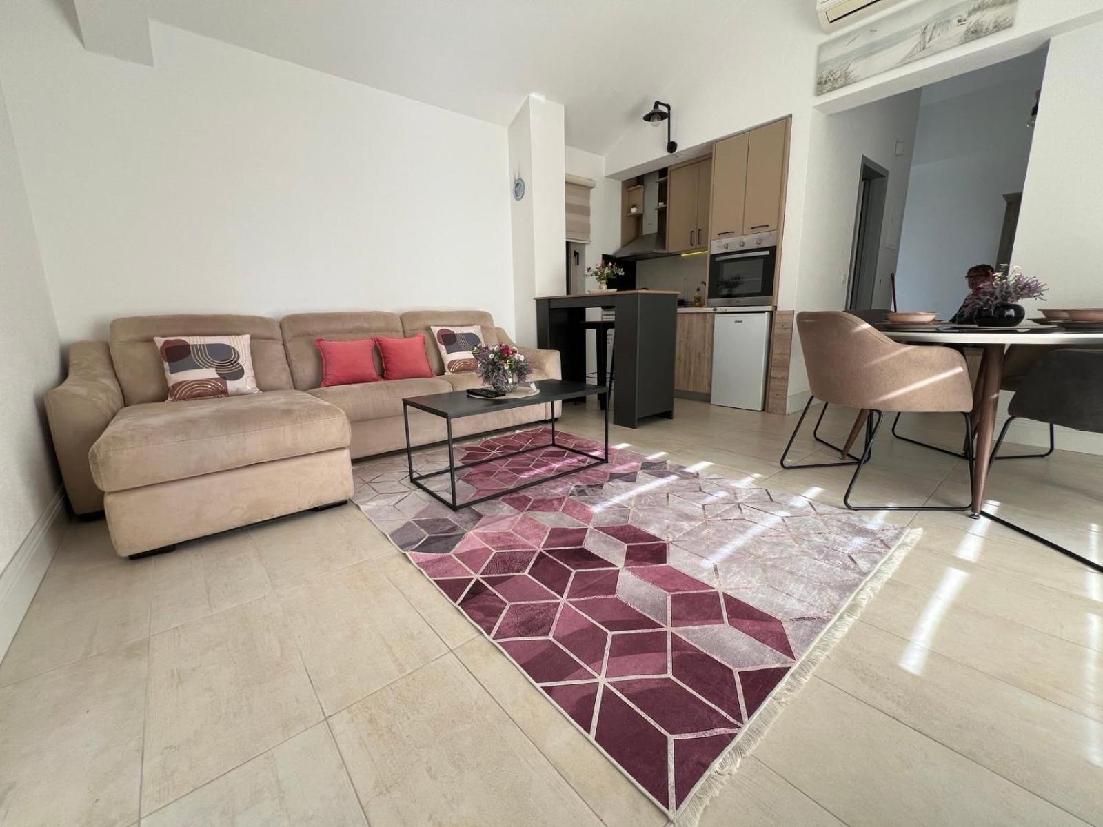 Casa Del Sole Lux Appartement Kotor Buitenkant foto