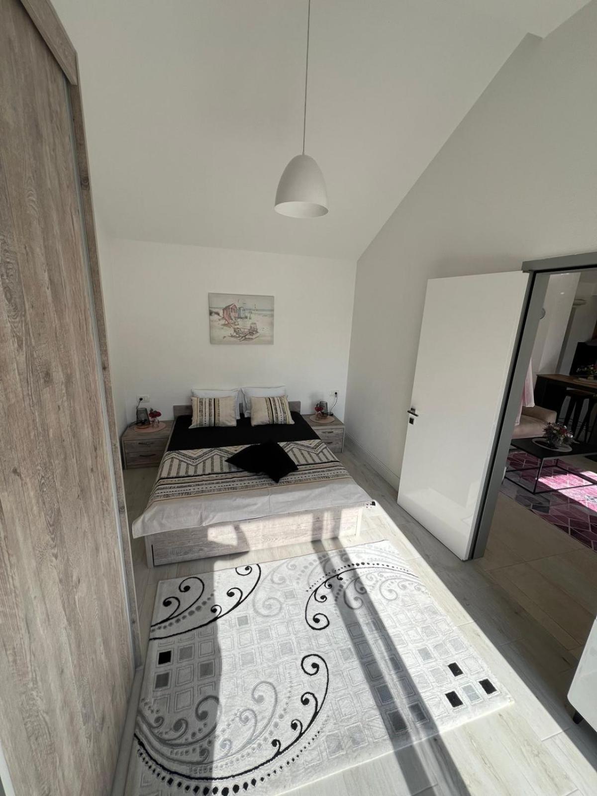 Casa Del Sole Lux Appartement Kotor Buitenkant foto