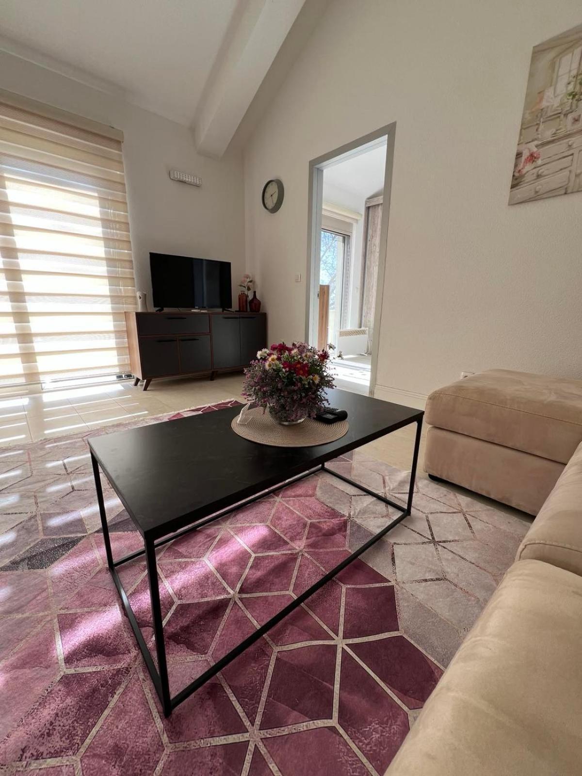 Casa Del Sole Lux Appartement Kotor Buitenkant foto