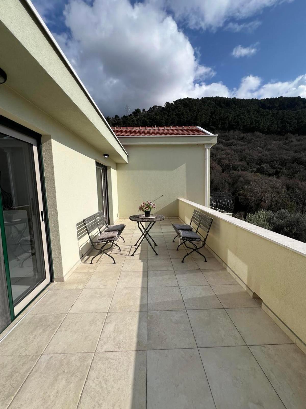 Casa Del Sole Lux Appartement Kotor Buitenkant foto