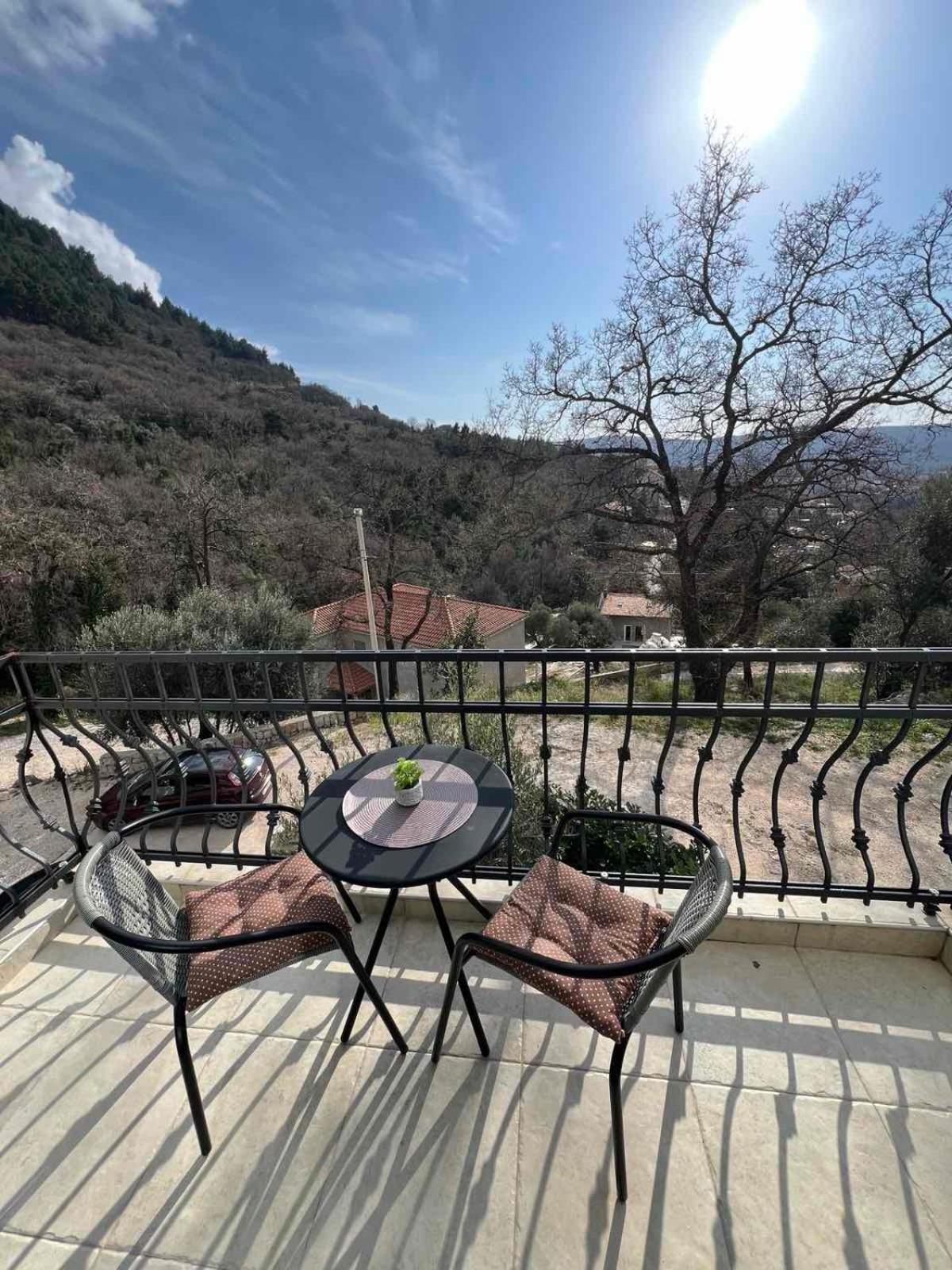 Casa Del Sole Lux Appartement Kotor Buitenkant foto